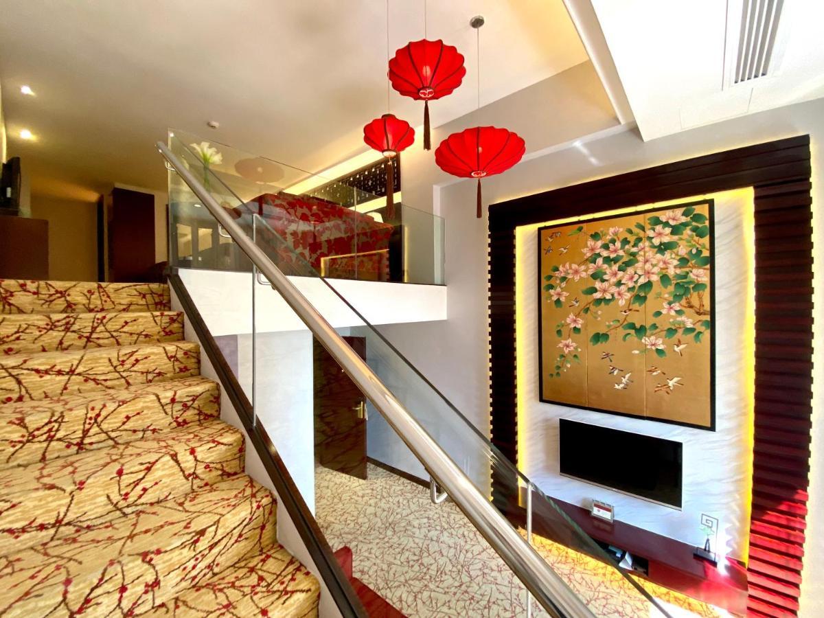 Hotel Metropole Macao Esterno foto